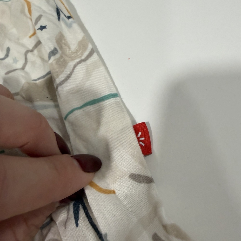 Baby Magnetic Me‎ Bodysuit 6-9 Months Penguin? - Picture 2 of 3